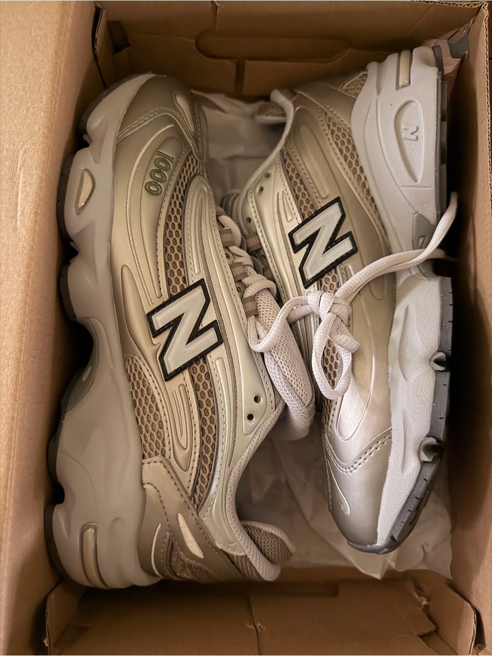NEW BALANCE 1000 'ARID STONE LIGHT SILVER' - Picture 2 of 5
